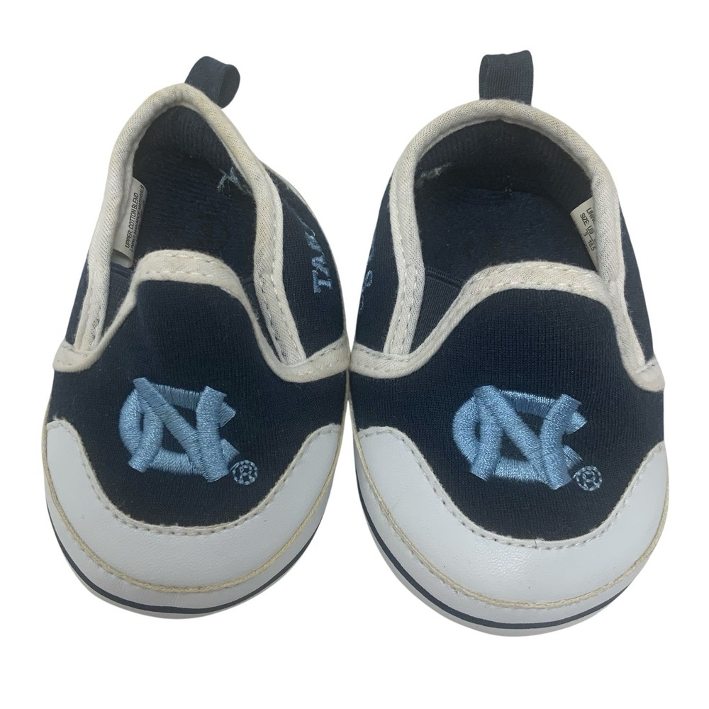 UNC Tar Heels Baby Shoes NC Logo Soft Slip On Crib Shoes Size 3 Months?